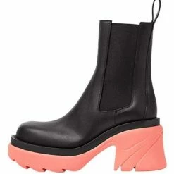 Nuheel® Nuheel Leather Platform Chelsea Boots For Women Colorblock Black Boots 12