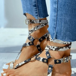 Nuheel® Toe Ring Buckled O-ring Design Flat Sandals Woman