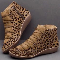 Nuheel® Women's Animal Printed Round Toe Boots Comfort Shoes Cowboy Western Flat Heel Booties